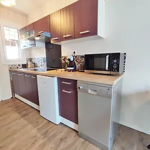 L'escampette, Duplex T3, Centre Luchon, Wifi, Casier A Skis, 4 Personnes Appartement Bagnères-de-Luchon